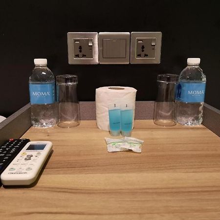 モナコ ブティック ホテル サドン ジャヤ コタキナバル エクステリア 写真
